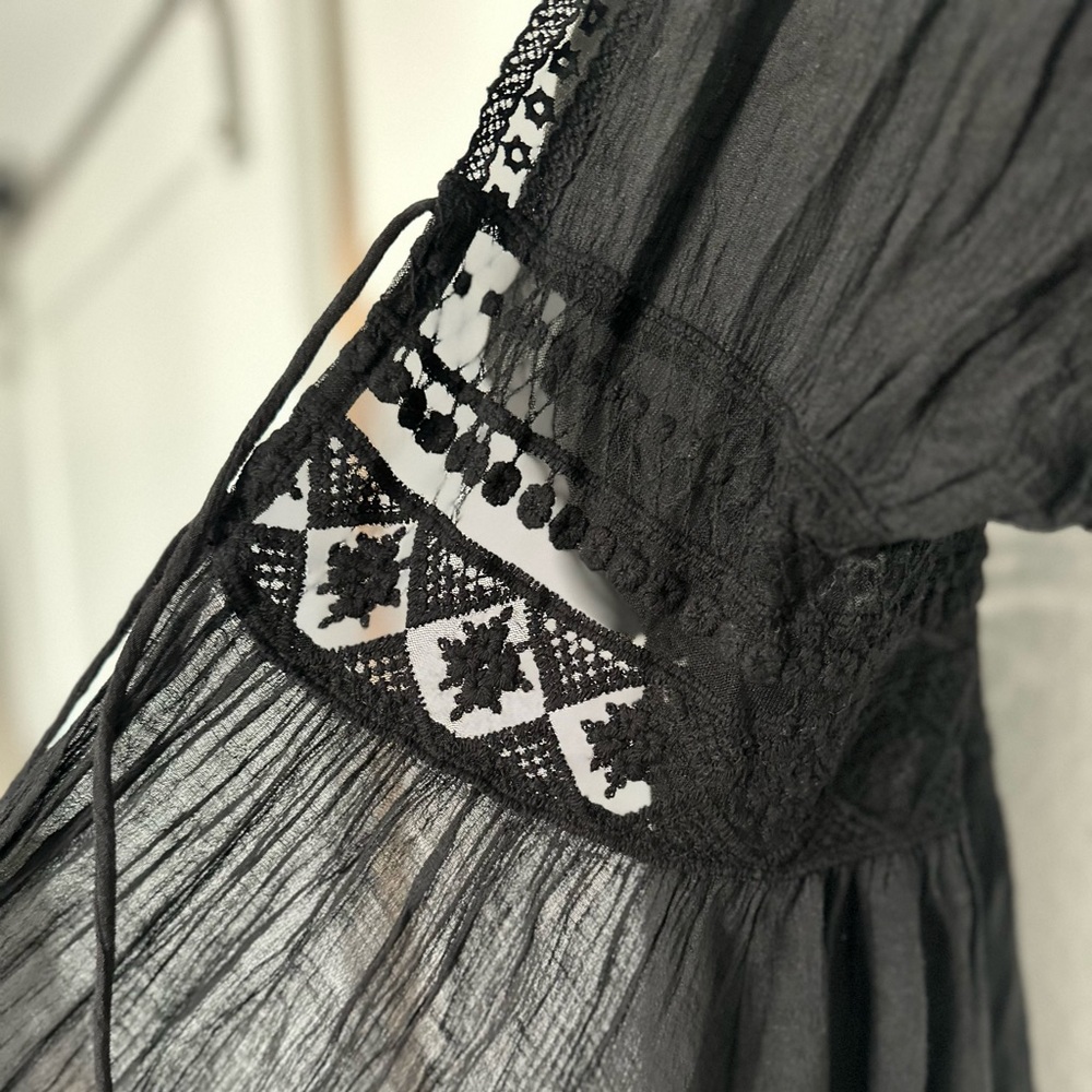 Aakaa Black Sheer Lace Swim Cover-Up